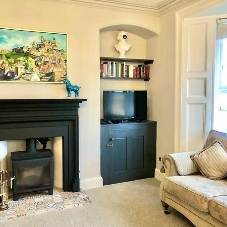 The Pirate'S Palace, Whitby - Elegant, Comfy, Fun エクステリア 写真